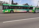 Автомобиль врезался в стоявший на остановке автобус в Волгограде